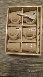 set di tazzine da caffè.