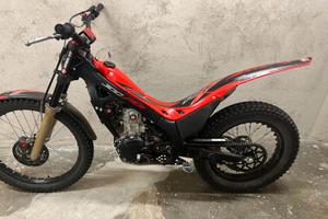 MONTESA 4RT 300RR