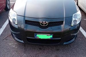 Toyota  Auris 1600 Diesel 