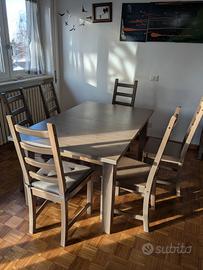 Tavolo allungabile (6-8 persone) con 6 sedie