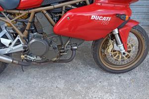Ducati 750 SS - 2000