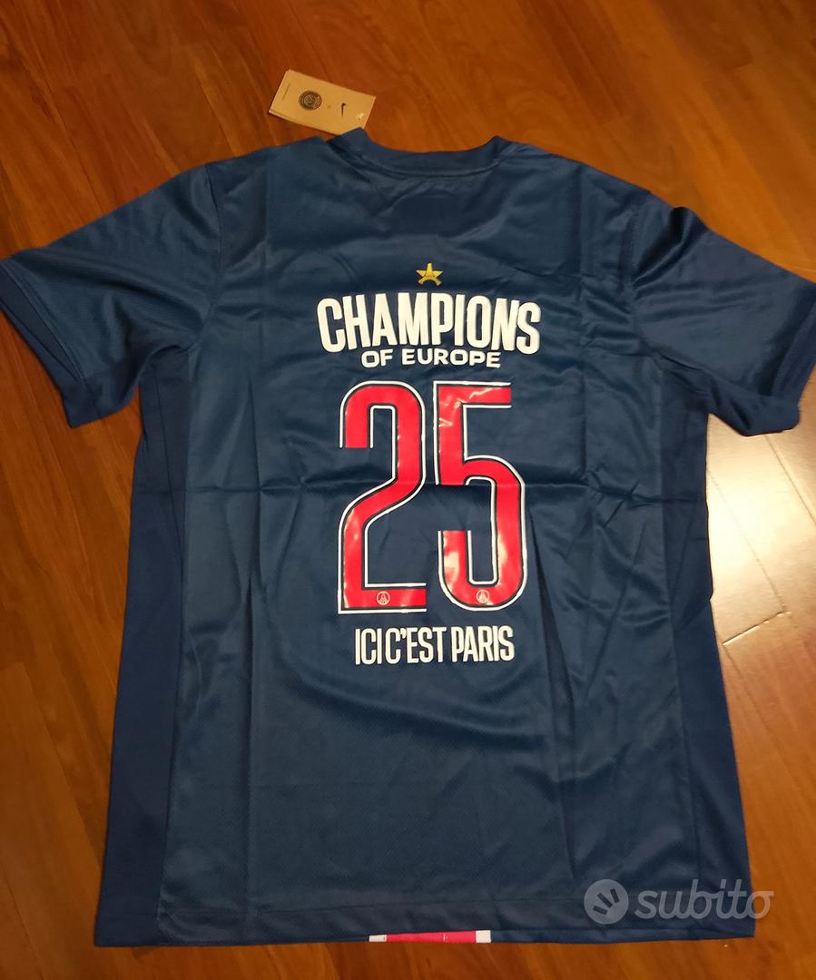 Champion Europe Offerte Champion Abbigliamento T-shirt Nike PSG Edizione  Speciale Champions L Abbigliamento