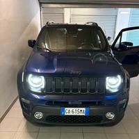 Renegade 2020 permuto con auto 6 posti