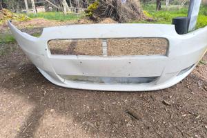 Paraurti anteriore Fiat Punto