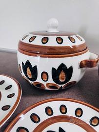 Servizio piatti Boch Belgium – Decorato a mano –