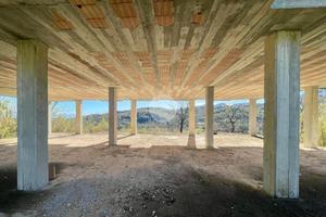 3 LOCALI A TORRE ORSAIA