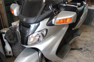 Suzuki Burgman 650 - 2006