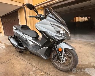 Kymco Xciting 400i come nuovo