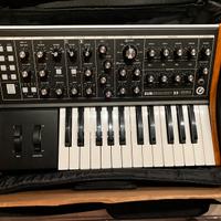 Moog Subsequence 25