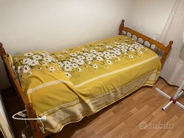 Letto singolo con materasso