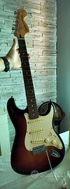 Fender Stratocaster   Squire Standard Series