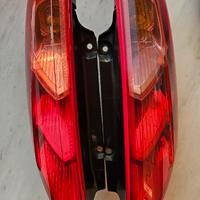 Fari posteriori Grande Punto 