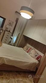Camera da letto pari al nuovo
