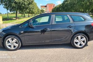 Opel Astra 1.7 cdti ecotec 110 cv 2014 NEOPAT