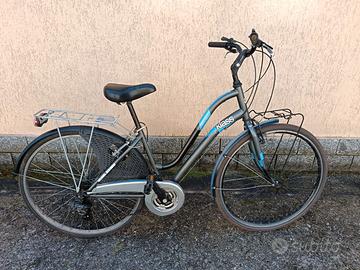 Bici alluminio da donna ruota 28" con marce