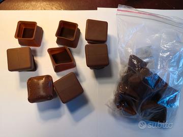 FELTRINI GOMMINI SOTTO PIEDI SEDIA/TAVOLO