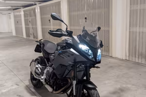 BMW F900XR