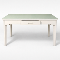 Tavolo in legno massello con cassetto