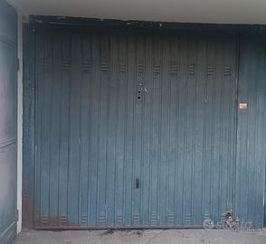 Box/Deposito con Acqua e Luce - Via delle Querce