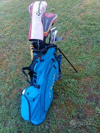 Sacca con mazze da golf