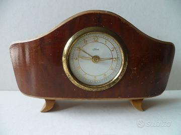 Orologio sveglia da tavolo in legno Kaiser