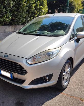 Ford Fiesta 1.4 GPL della casa 2013  leggi bene