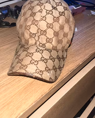 cappello gucci