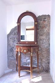 Console con specchiera stile Impero e marmo