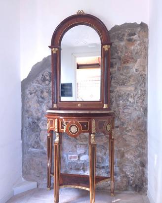 Console con specchiera stile Impero e marmo