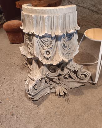 Capitelli in gesso