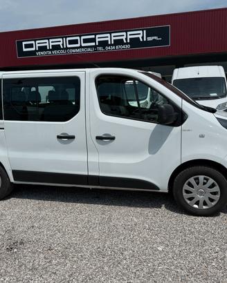 Renault trafic 9 posti