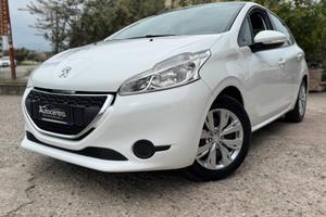 Peugeot 208 1.4 e-HDi 68 CV S&S robotizzato 5 port