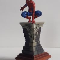 spiderman miniatura in metallo 
