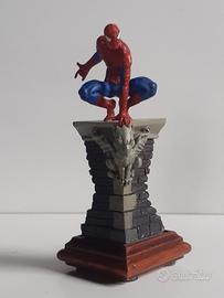 spiderman miniatura in metallo 