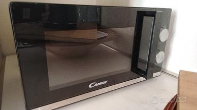 Forno a Microonde Candy CMG2071M