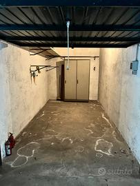 Garage a Mantova in zone centro