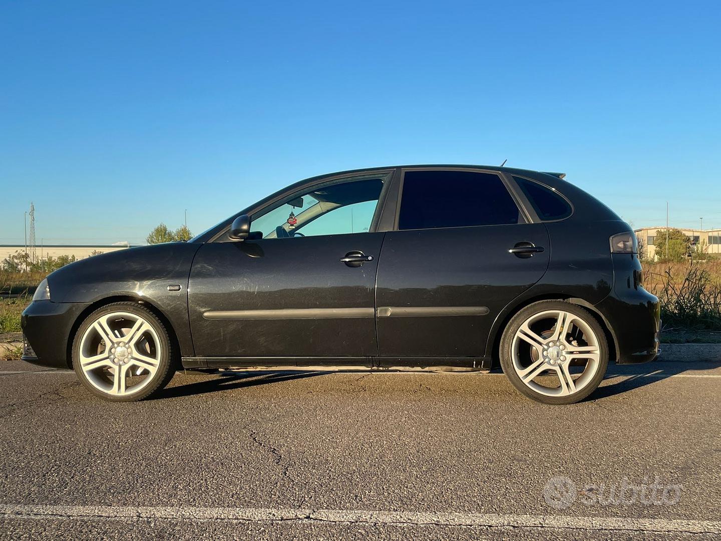 Seat Ibiza 2006 photo 2