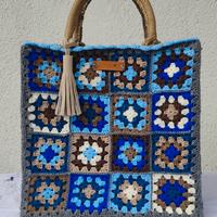 Borsa handmade all'uncinetto 