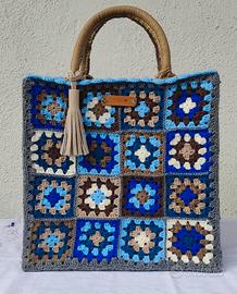 Borsa handmade all'uncinetto 