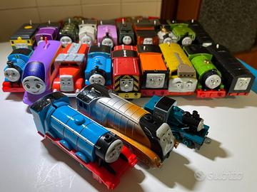Collezione 22 Treni Thomas Mattel 2013 Motorizzati