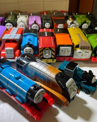 Collezione 22 Treni Thomas Mattel 2013 Motorizzati