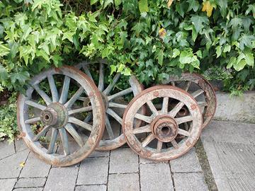 4 ruote in legno antico carro agricolo