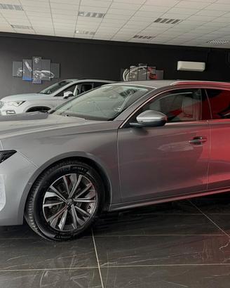 Peugeot 508 BlueHDi 130 Stop&Start EAT8 SW Allure 