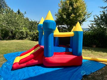 Gonfiabile per feste bambini