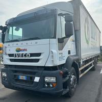 Iveco motrice 260/330 con sponda
