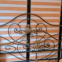 Letto in stile ferro battuto ed ottone