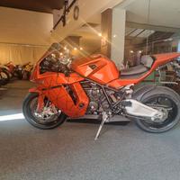 ktm rc 8 
