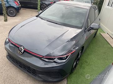 Volkswagen Golf 2.0 CLUB SPORT GTI 300cv tetto apr