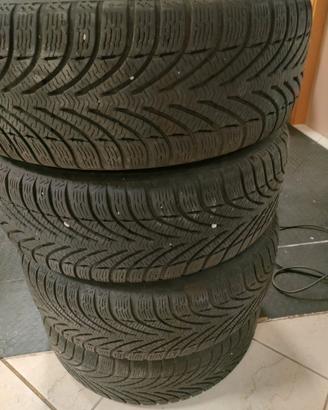 Gomme+cerchi 215/55/16