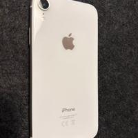 iPhone XR 64 Gb come nuovo, con scatola/accessori.